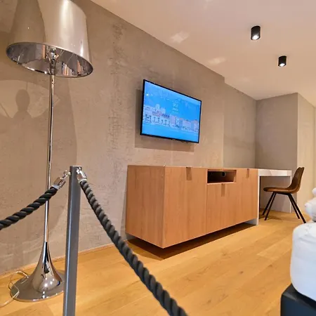 Apartamento The Place Split