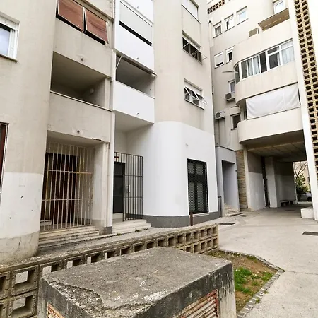 Apartman The Place Split